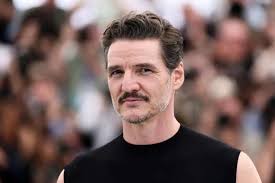 A Pedro Pascal Lookalike Contest Winner Looks So Much Like The Actor That  People Think It Was A "Prank"