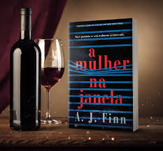 Mulher solitária com uma psique quebrada e agorafobia anna fox está assistindo a vida de seus vizinhos pela janela. Resenha A Mulher Na Janela Nao E Paranoia Se Esta Realmente Acontecendo De A J Finn Editoraarqueiro Meu Vicio Em Livros