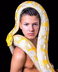 Snakes are friends,not fangs #snake #snakes #shooting #photoshoot #model  #models #dream #dreams #hardworkpaysoffs #fun #ballet #balletdancer  #boydancer #boydancers