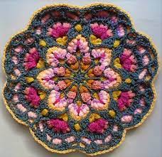 High tea floral blockcrochet pattern. Hooks N Tales May 2019