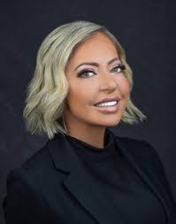 Luna Brown Real Estate Associate in Tampa Florida