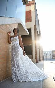 Order customized bridal dresses at cheap price here, you can have your favorite 2019 style for your own gorgeous dress. Sheer Floral Lace Wedding Dress With Square Neckline Kleinfeld Bridal