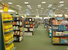 The company offers special events, in store reading sections and special events with local, national and international authors. File Interior Barnes And Noble Alexandria Virginia 2 Jpeg Wikimedia Commons