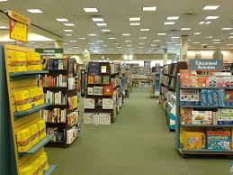 The company offers special events, in store reading sections and special events with local, national and international authors. File Interior Barnes And Noble Alexandria Virginia 2 Jpeg Wikimedia Commons