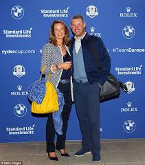 Selecione entre imagens premium de lee westwood wife da mais elevada qualidade. It S The Ryder Cup Birdies Lee Westwood Ryder Cup Wife And Girlfriend