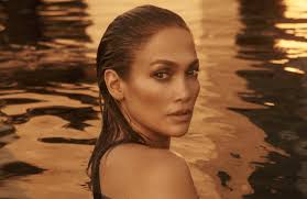 Jul 24, 2021 · for beloved bennifer fans, the long desired reunion of jennifer lopez and ben affleck might actually be happening. Jennifer Lopez Bottles Famous Glow For Jlo Beauty Wwd