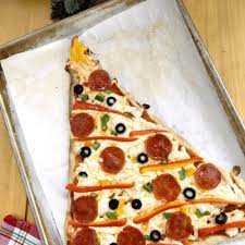 Semi Homemade Christmas Pizza Christmas Cooking Christmas Food Christmas Food Dinner