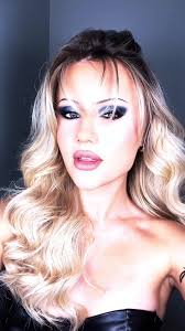 Pamela Anderson Barb Wire Costume Ideas for Halloween