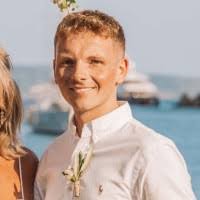 20+ "Lou Wise" profiles