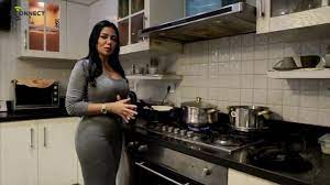 الحلقة السادسة - مطبخ رانيا يوسف - برنامج More about Rania - YouTube