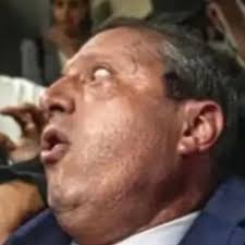 Kurt Schenk (@Boomsintheroom)