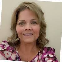 Tammy Reichert's Instagram, Twitter & Facebook