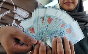 Br1m peringkat ketiga dibayar mulai rabu. Watch Video Of Lim Promising To Pay Br1m After Election Win Goes Viral