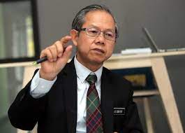 Lee boon chye merupakan seorang pakar kardiologi yang membuat keputusan untuk menyertai reformasi sejak 1999. Health Ministry Anti Vaxxers Still Few And Disorganised Nestia
