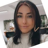 Vanessa Salvatore's Instagram, Twitter & Facebook