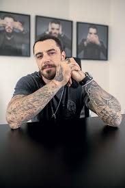 Felipe titto news, gossip, photos of felipe titto, biography, felipe titto girlfriend list 2016. Como O Ator Felipe Titto Virou Empresario E Influenciador De 4 4 Milhoes De Seguidores Pequenas Empresas Grandes Negocios Banco De Ideias