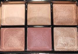 It has everything i need to get a flawless natural glow to my skin. Hourglass Ambient Lighting Edit Unlocked Universe 2021 Ambient Lighting Hourglass Makeup Hourglass