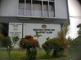 Shah alam — seorang bekas anggota majlis perbandaran subang jaya (mpsj) dijatuhkan hukuman penjara tiga tahun dan denda rm100,000 oleh mahkamah sesyen di sini kerana didapati bersalah menyalahgunakan kuasa dan menggunakan dokumen palsu sebagai tulen, empat tahun lalu. Mahkamah Klang Januari 2019 Pest Control Selangor Facebook