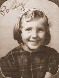 1952 Photo of Women in Downtown St. Louis
