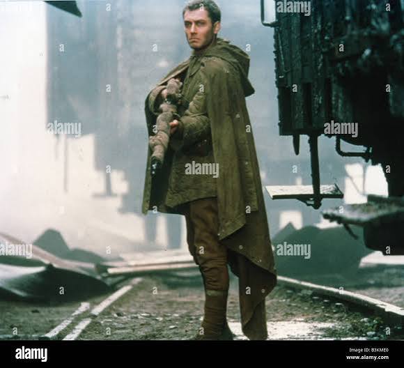 Enemy at the gates 2001 hi-res stock photography and images - Alamy