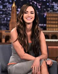 Contact megan fox on messenger. Megan Fox Denies Being Mistreated By Director Michael Bay