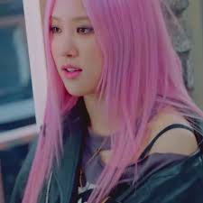 Get everything you need from pink shades to jet black with garnier hair color. Blackpink Icons Rose Pink Hair Pink Hair Girl Hairstyles