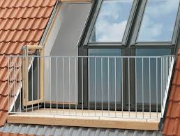 1001 Conseils Et Modeles Pour Amenager Une Terrasse Tropezienne Terrasse Toit Grenier Renove Conversion Des Combles