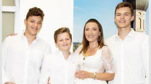 Portuguese media are reporting the tragedy happened in troia south of lisbon, close to a house his retired footballer dad. Wie Die Zeit Vergeht Simone Mecky Ballacks Sohn Wird 18 Promiflash De