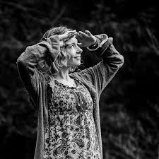 Amazon.de: May Frost: Bücher, Biographie, neuestes Aktualisierung