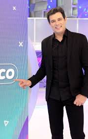 Veja mais ideias sobre celso portiolli, celso, você é tão linda. Tele Visao Depois De Dez Anos Tentando Celso Portiolli Finalmente Da Sua Cara Ao Domingo Legal