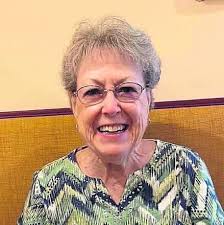 Nancy Henrich's Instagram, Twitter & Facebook