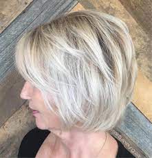 Coiffure coupe courte femme 2020 oser un modele avec des. 90 Coiffures Courtes Chics Et Simples Pour Les Femmes De Plus De 50 Ans