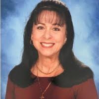 Laura Tomasello's Instagram, Twitter & Facebook