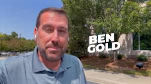 What is a clean, safe, touch-less locker? Well, it's not just any locker…  It's a locker that uses touchless or contactless technology to pop open the  locker door, making the experience practically