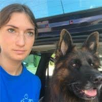 Alice Bevilacqua's Instagram, Twitter & Facebook