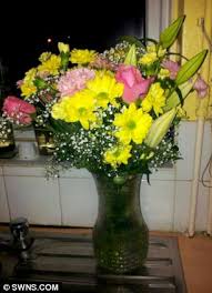 Check spelling or type a new query. The Valentine Bouquet That Killed My Cats Mother S Day Warning On Lethal Lilies Daily Mail Online
