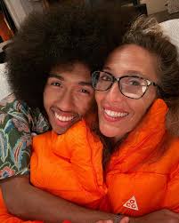 Supporting local businesses in Hawaii