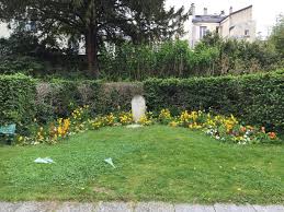 See more ideas about pere lachaise cemetery, père lachaise, cemeteries. Columbarium Photos Des Columbariums Du Pere Lachaise