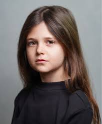 Alcune foto di Sienna Moosah (Lavanda Brown) : r/HarryPotteronHBO