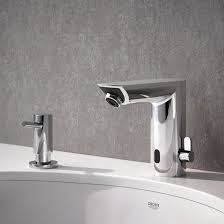 With the help of facilities, we ensure that. Grohe Bau Cosmopolitan Battery Powered Single Hole Touchless Bathroom Faucet With Temperature Control Lever Starlight Chrome 36466000 The Home Depot