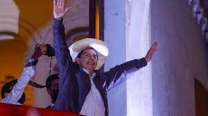 He specializes in scleroderma and rheumatoid arthritis. Peru Linkskandidat Castillo Erklart Sich Zum Wahlsieger