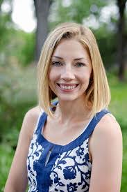 Mandy Erickson's Instagram, Twitter & Facebook