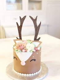 Pin Von Rochita Auf Cake Geburtstagstorte 1 Geburtstag Madchen Torte 6 Geburtstag Madchen