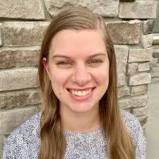 Debbie Dahnke's Instagram, Twitter & Facebook