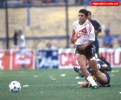 Marcelo gallardo became the first river plate player to win an international title both as a player and a coach. 1994 Marcelo Gallardo 18 Anos El Grafico