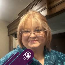 ADORABLE! Teddy, an orphaned kangaroo, learned how to stand up by himself  for the first time. ❤️🦘 https://bit.ly/2si9wq3