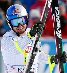 L'azzurro è protagonista assoluto della discesa libera di coppa del. Italian Skier Paris Beats Feuz In Penultimate Downhill Summitdaily Com