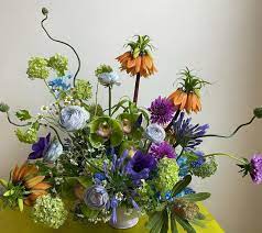 Fleurish was born out of a love for flowers + floral design. Take 5 A Battle Of Creativity Futuristic Flowers More