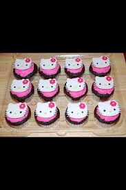 1 Dozen Fondant Hello Kitty With Flower By Creativefondants Hello Kitty Cupcakes Hello Kitty Party Hello Kitty Fondant