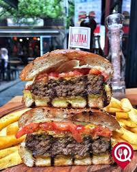 Paris Gold Burger Mezbaa Steak Burger Istanbul Karakoy Calisma Saatleri 11 30 00 00 0 212 243 61 51 25 180 Gr Alkolu Yemek Burgerler